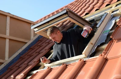 Pose de fenêtres de toit Velux à Bavinchove